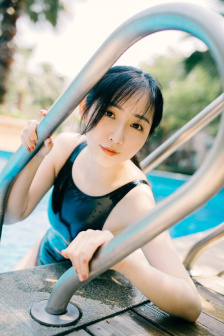 亚洲丰满熟女浓毛XXXX